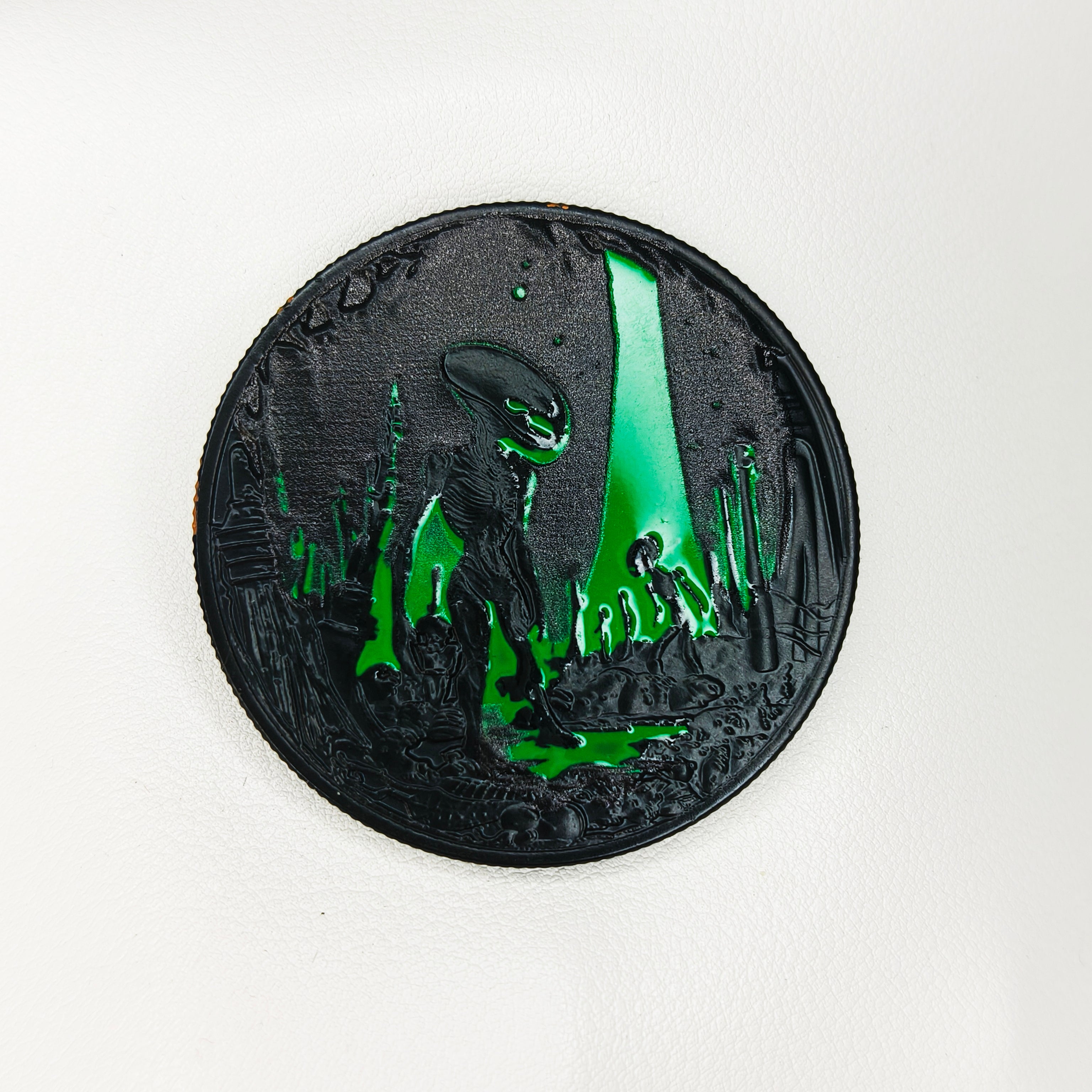 10 pack—2025 Alien Invasion 1oz .999 Copper Colorized and Glow in the Dark