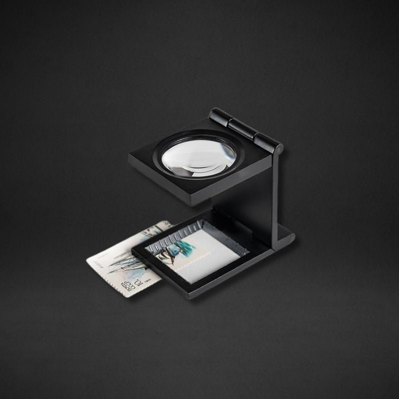 FOLDING MAGNIFIERS