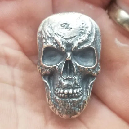 What lies...A head - 2 Troy oz