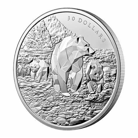 2023- Canada Multifaceted Animal Family Grizzly Bear S30 Captain’s Chest Bullion