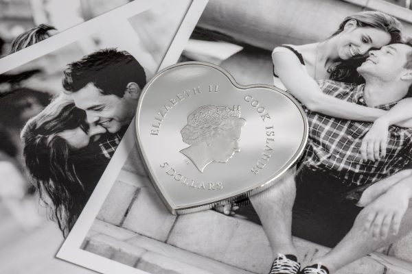 Cook Islands 2021 5usd Happy Valentine’s Day  20g Proof Silver Coin