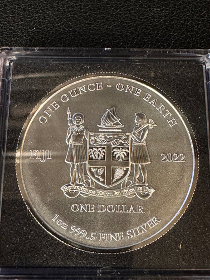 One Earth Fiji Christmas Coin .999 Silver Colorized