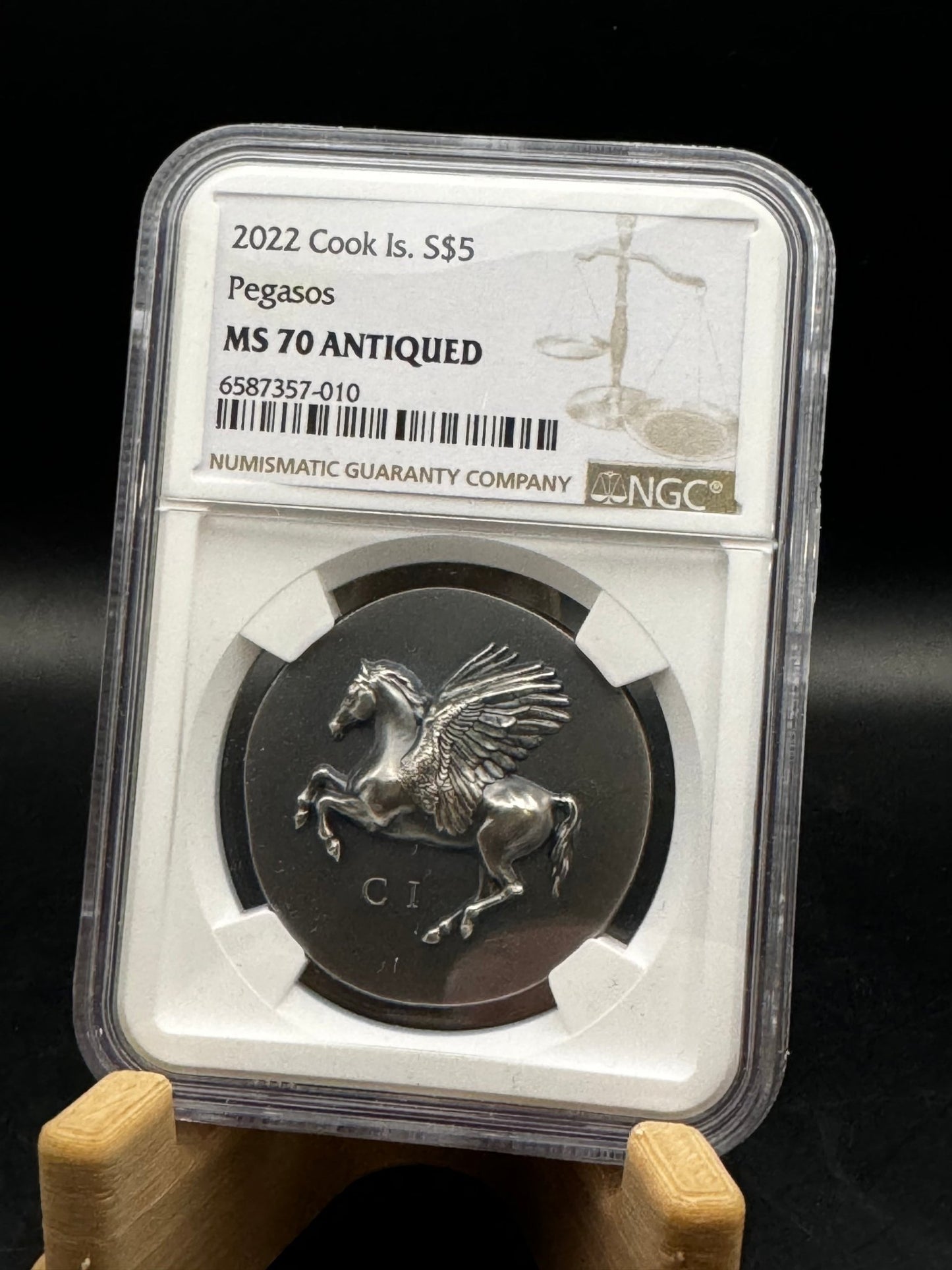 2022 Cook Islands Pegasos MS70 Antiqued 1oz .999 Silver Coin